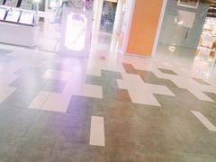-星巴克(上海虹桥新天地二店)