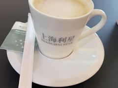 -奔驰上海利星(七宝店)