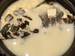 浓汤鱼头-老淳安—伴山伴湖(千岛湖开元度假村店)