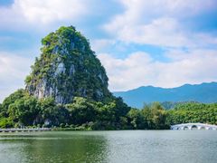 -星湖旅游景区七星岩