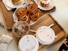 -VERIE BAKEHOUSE