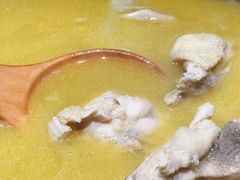 临沧木瓜鸡-老滇山寨•云南特色菜•地方菜•民族风情歌舞表演(金碧店)