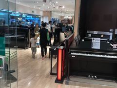 -柏斯音乐艺术中心·钢琴·吉他(世纪金源店)