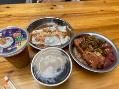 -梁阿婆廿年老牌扣肉糯米饭