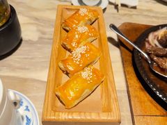 秘制叉烧酥-广州花园酒店荔湾亭·地道点心·粤式饮茶