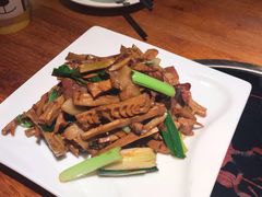 -黑鸡小馆(金源店)
