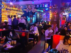 -遇见MeeT音乐酒吧(昌平鼓楼店)