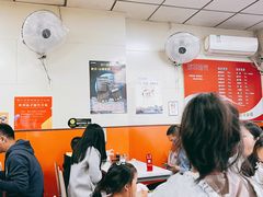大堂-海平馄饨(逍遥二路店)