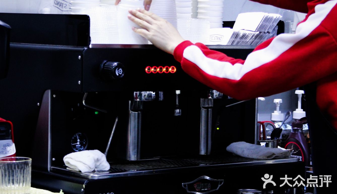 边吃边拍|鹤山咖啡性价比之王