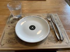 -Mark&Mars Restaurant