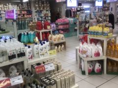 -华润万家(M2香港名都店)