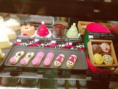 -星巴克(杭州湖滨银泰E区店)