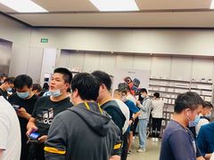 -Apple零售店(深圳益田假日广场店)