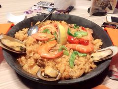 -必胜客(WOW中心城店)