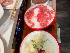 -洪焱重庆老火锅(万福花园店)
