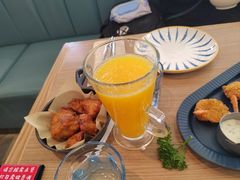 阳光橙橙-必胜客(安盛金马店)