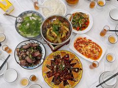 -乡土特色.冷锅鱼.牦牛肉汤锅