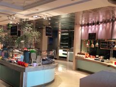 -咖啡苑自助餐厅·中国大饭店