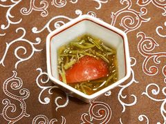 静冈番茄配莼菜-九献创意菜·牛排料理(亮马河花园店)