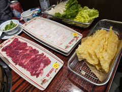 匙柄-沙胆彪炭炉牛杂煲(上海日月光广场店)