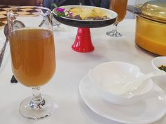 玉米马蹄茅根水-红门金汤·港式火锅(英皇集团中心店)