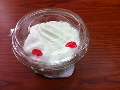 -红宝石·鲜奶小方·海派西点房(南丹店)