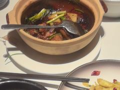 -八府香鸭·啫啫煲(华山路店)