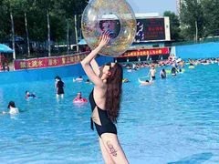 -欢乐水魔方水世界