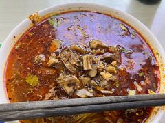 -崇州余荞面(落虹桥店)