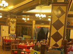 -山城年华老火锅(玉林店)