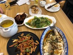 -乌镇那一年小院主题餐厅(甘泉西路店)