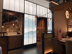 -左庭右院鲜牛肉火锅(浦江欢乐颂店)