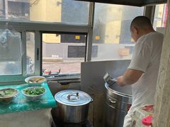 -丁记牛肉手擀板面