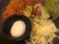 -Pistolera Mexican Cantina女枪手墨西哥餐厅(碧云路店)