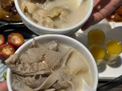 -煲王粤菜餐厅(中侨中心店)