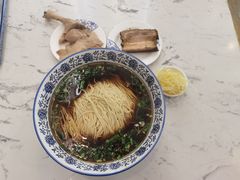-伟记奥面馆(养育巷店)