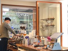 -Line 咖啡(石厦花园店)