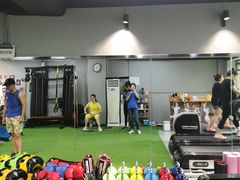 -征成健身连锁私教工作室(九公里店)