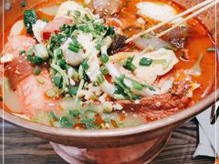 -成都你六姐·牛肉冒菜(上海环宇荟店)