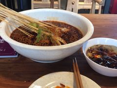 -叶婆婆钵钵鸡(解放碑店)