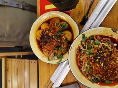 -拈签一笑黄牛肉辣卤串串