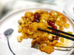 宫爆虾球-小河盐帮·私家菜·烤鸭(三元桥·霄云路店)