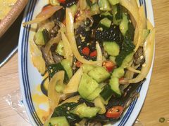 -洱火云南酸菜牛肉火锅(石景山当代商城店)