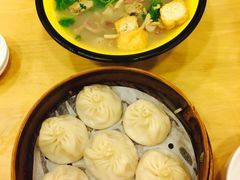 -龙咆汤包·手工现包小笼(拱北口岸店)