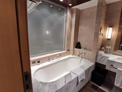 -上海中航虹桥机场泊悦酒店