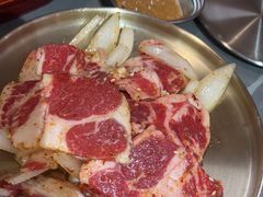 -围炉肉舍丹东海鲜烤肉·烤活鳗(步行街店)