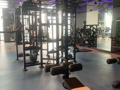器械区-Trainyard 炼·工场(中国国际贸易中心店)