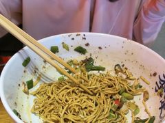 -李犟大爆鳝面·手工蟹黄包(湖滨西湖店)