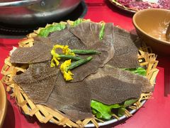 -潮汕·草根牛肉档(上海荟聚城市集市店)