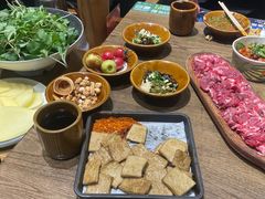 -贵厨酸汤牛肉(小十字店)